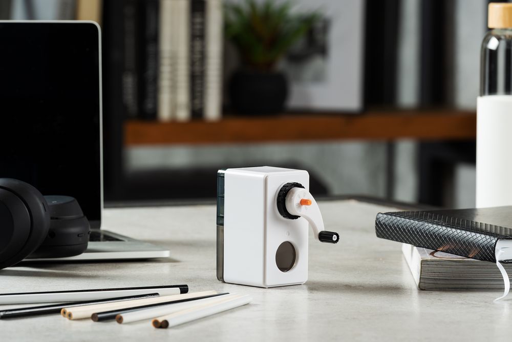 Механическая точилка для карандашей Griffel, белая / Миниатюра имиджевого (1000)