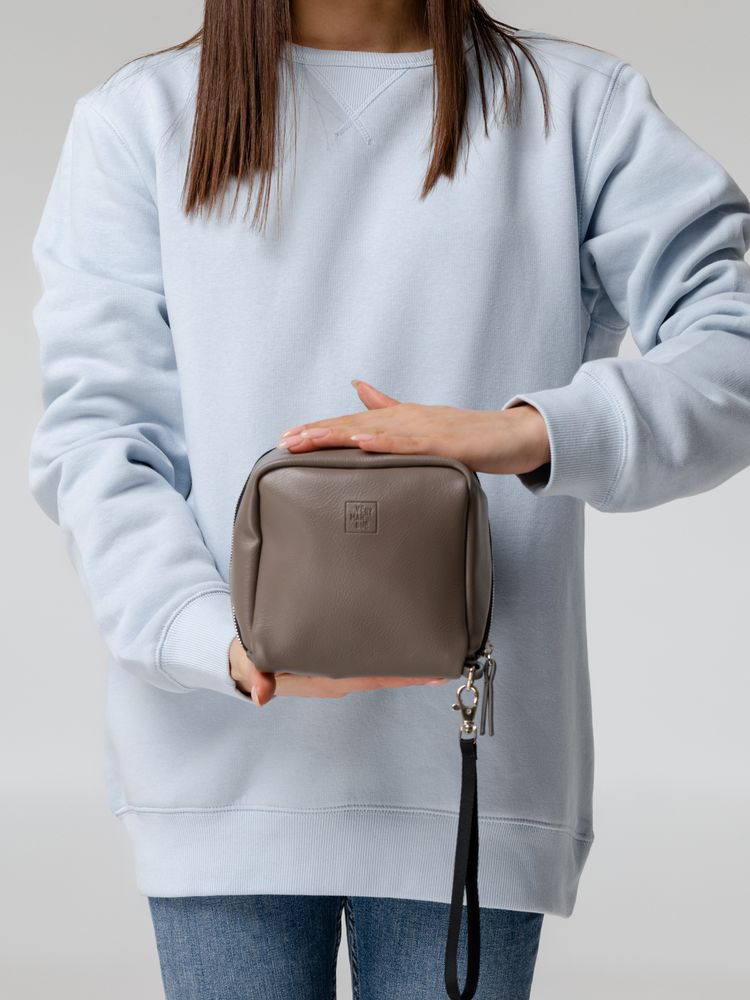 Дорожная косметичка Cubo, серая с логотипом / Миниатюра WWW (1000)