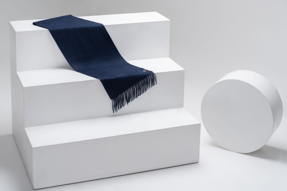 Шарф Graceful, синий / Миниатюра WWW (1000)