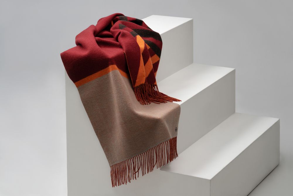 Палантин Charming, коричневый с оранжевым / Миниатюра WWW (1000)