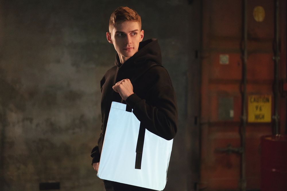 Шопер Manifest из светоотражающей ткани, серый / Миниатюра WWW (1000)