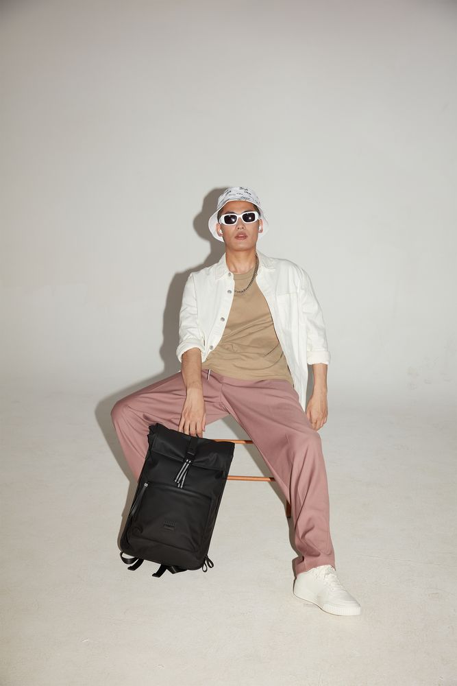 Рюкзак Urban Daily Plus, черный / Миниатюра WWW (1000)