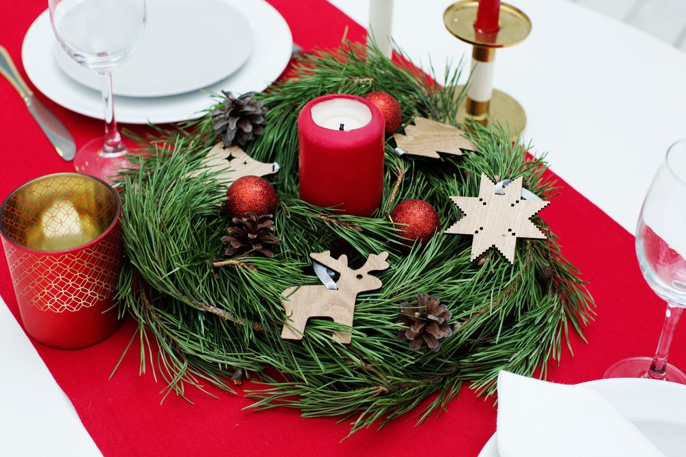 Деревянная подвеска Carving Oak, в форме варежки / Миниатюра WWW (1000)