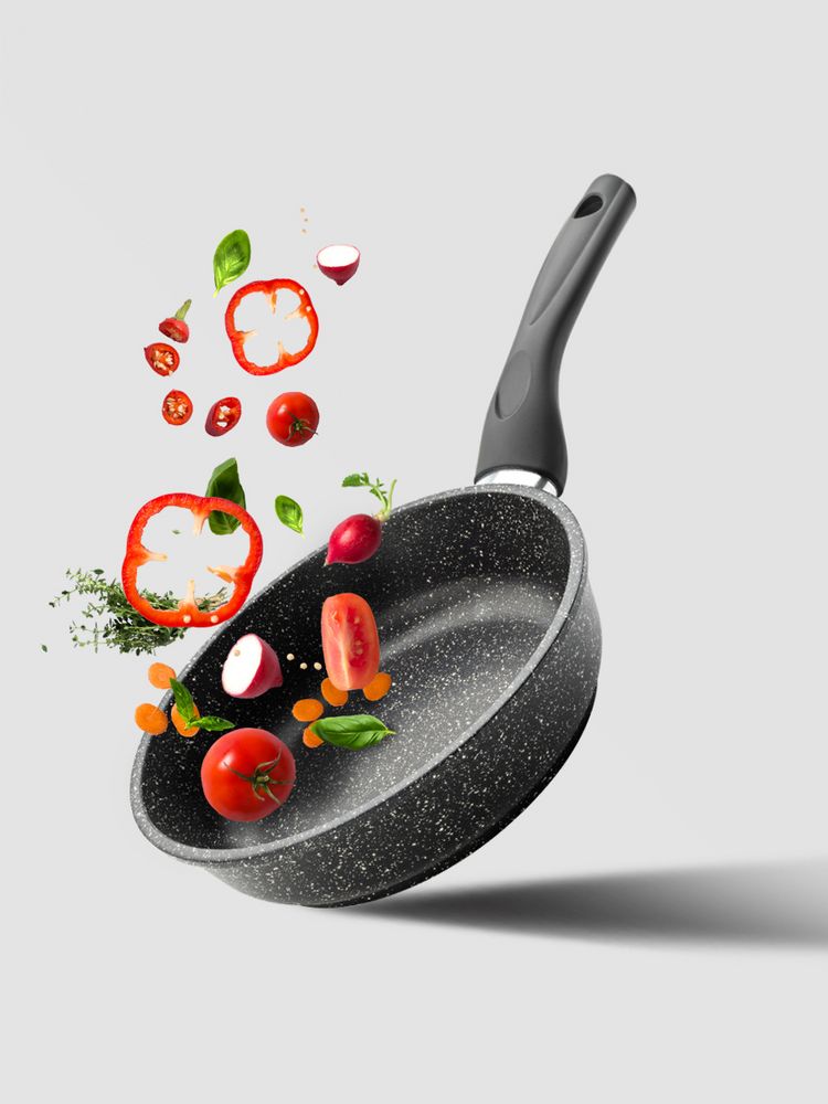 Сковорода литая Qualita, вок / Миниатюра WWW (1000)