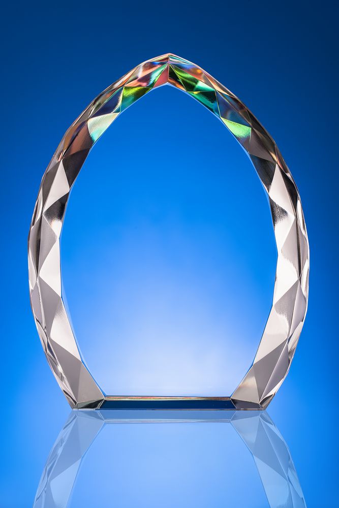 Стела Adamant, уценка / Миниатюра WWW (1000)