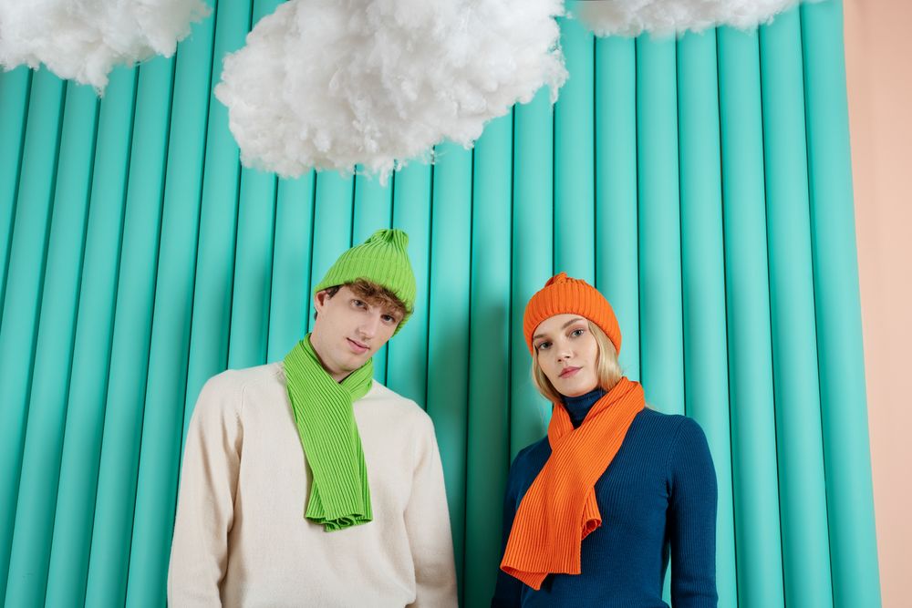 Шапка Yong, зеленая (салатовая) / Миниатюра WWW (1000)