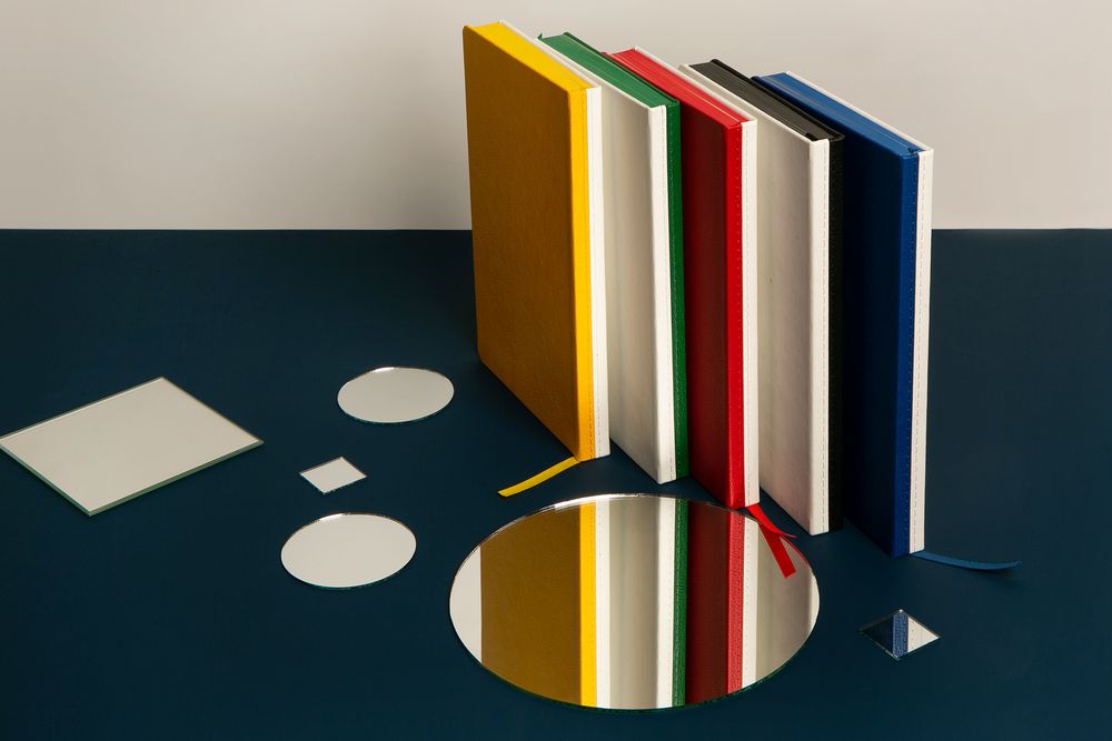 Ежедневник Duplex, недатированный, белый с синим / Миниатюра WWW (1000)