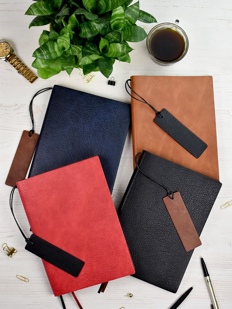 Ежедневник Avila, недатированный, черный / Миниатюра WWW (1000)