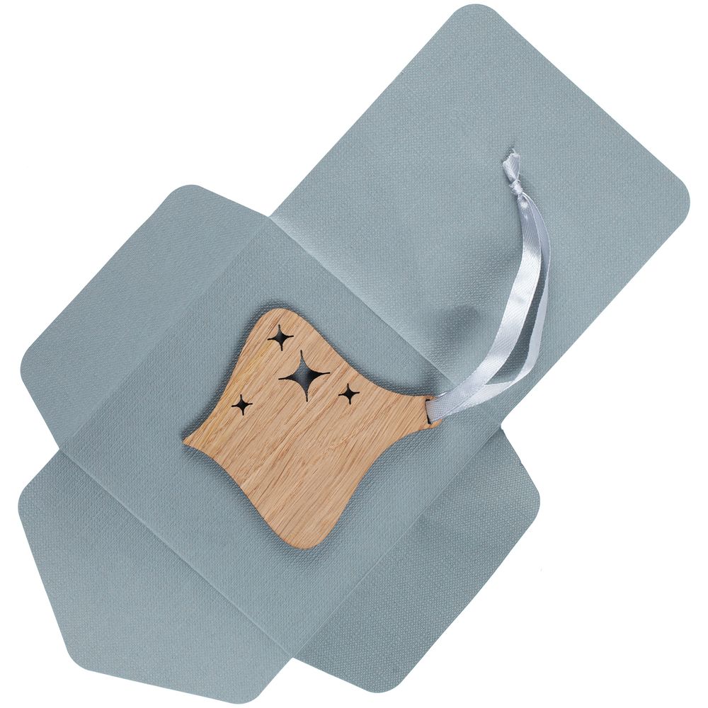 Деревянная подвеска Carving Oak, в форме елочной игрушки / Миниатюра WWW (1000)