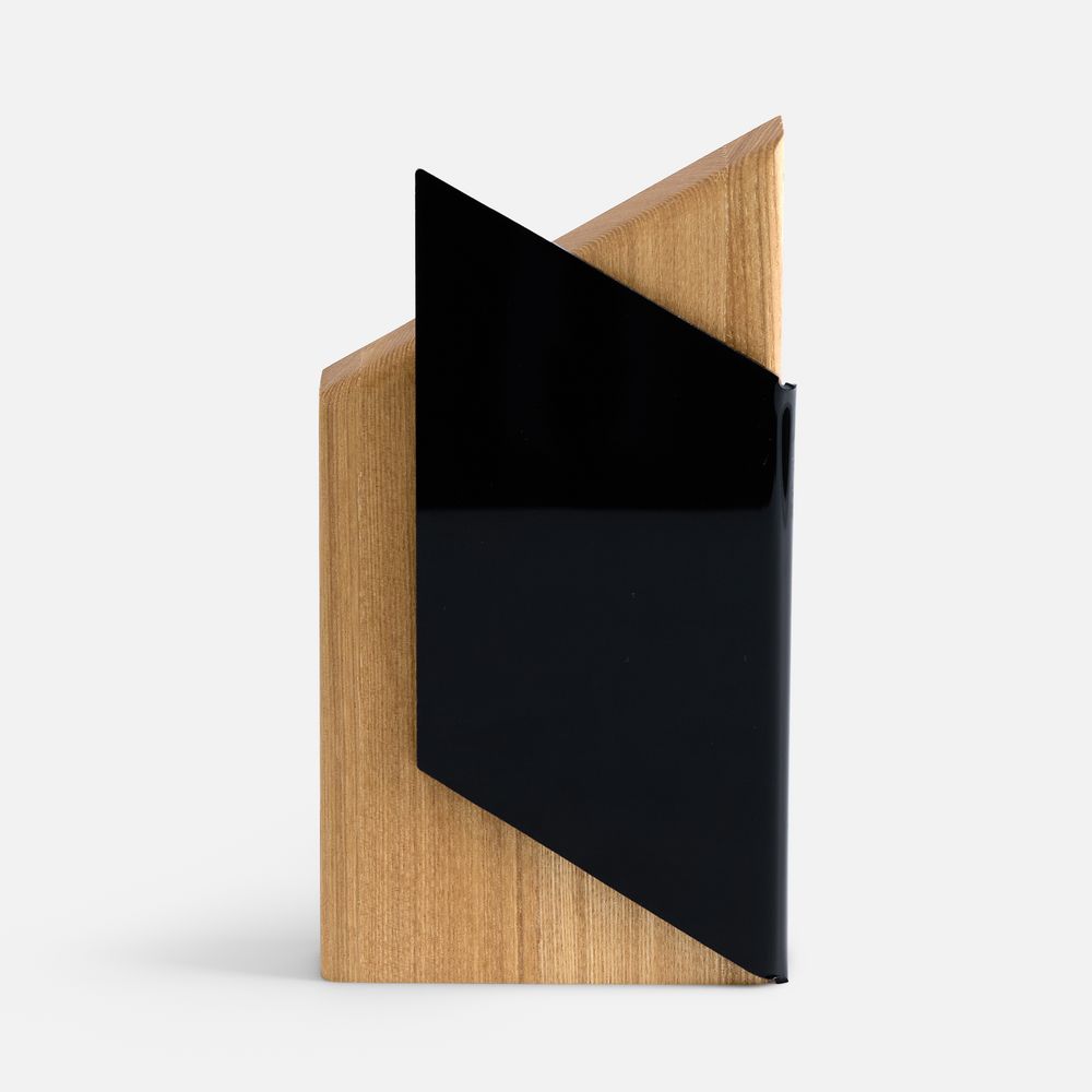 Стела Majestas / Миниатюра WWW (1000)