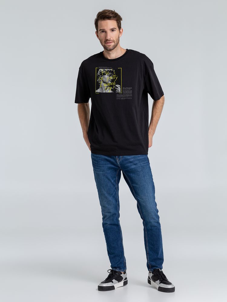 Футболка оверсайз «He is So Pretty. Давид», черная / Миниатюра WWW (1000)