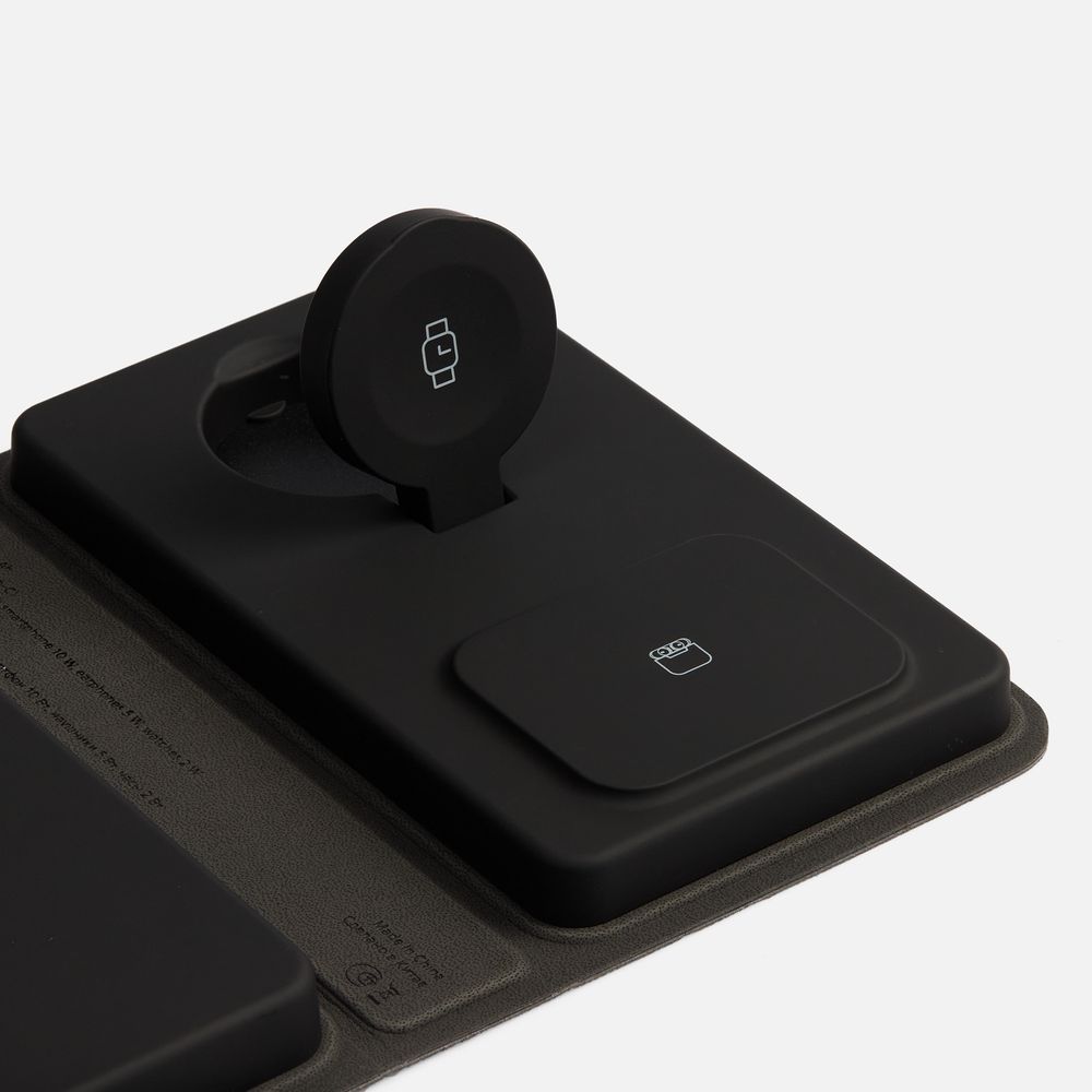 Внешний аккумулятор с беспроводной зарядкой reCover, черный / Миниатюра WWW (1000)