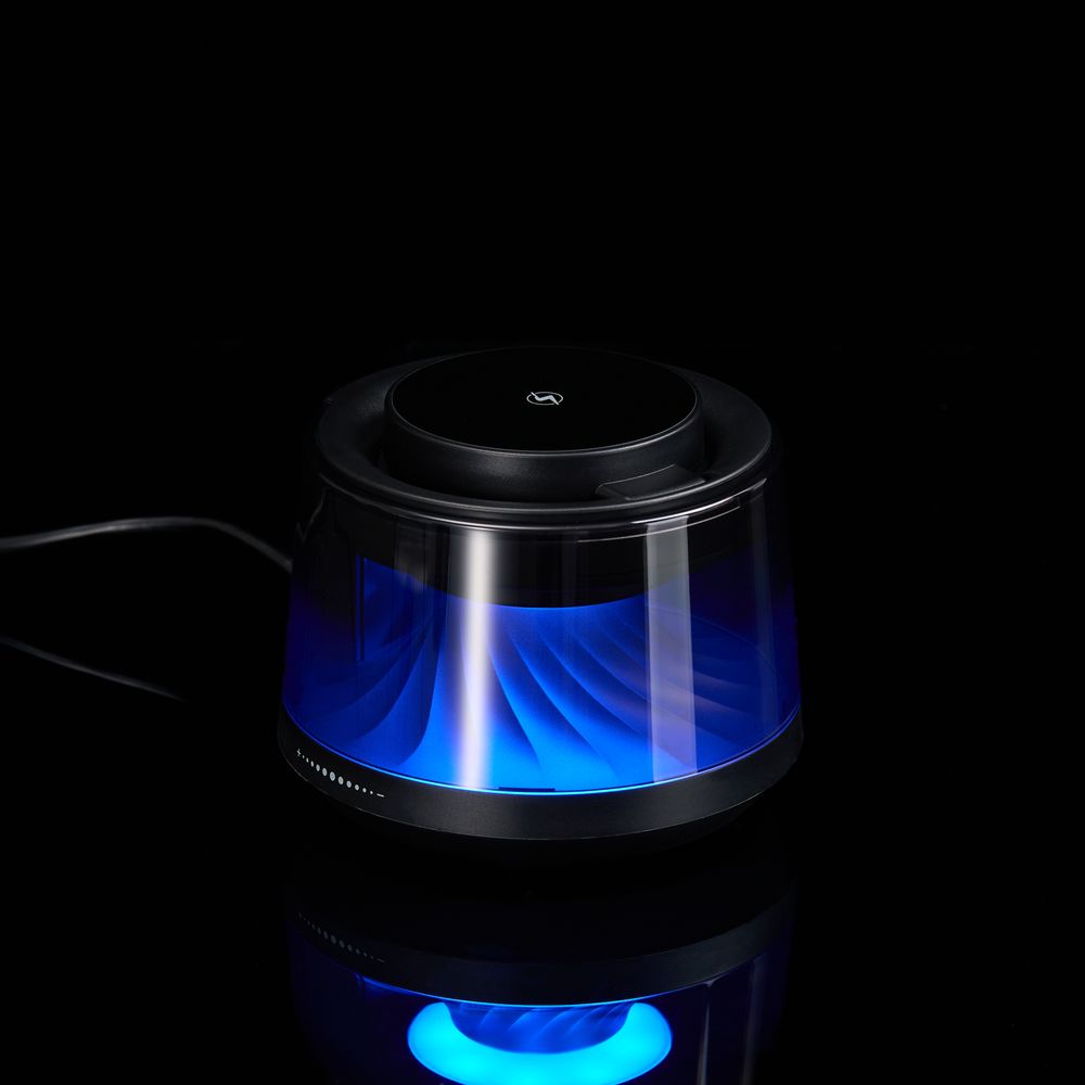 Bluetooth-колонка с подсветкой и беспроводной зарядкой Quantium, черная / Миниатюра WWW (1000)