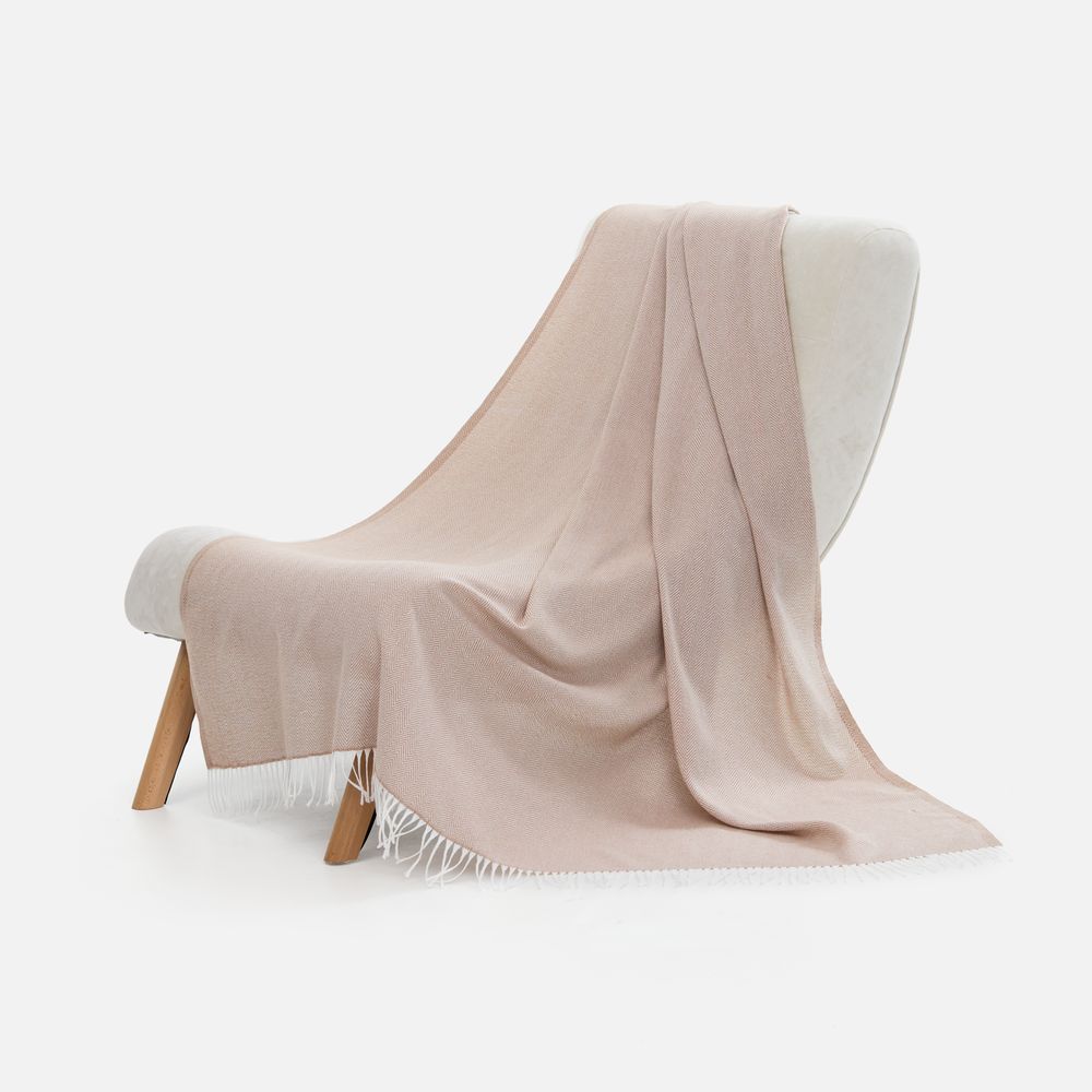 Плед «Гирвас», бежевый / Миниатюра WWW (1000)