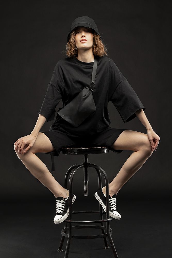 Поясная сумка W1, черная / Миниатюра WWW (1000)