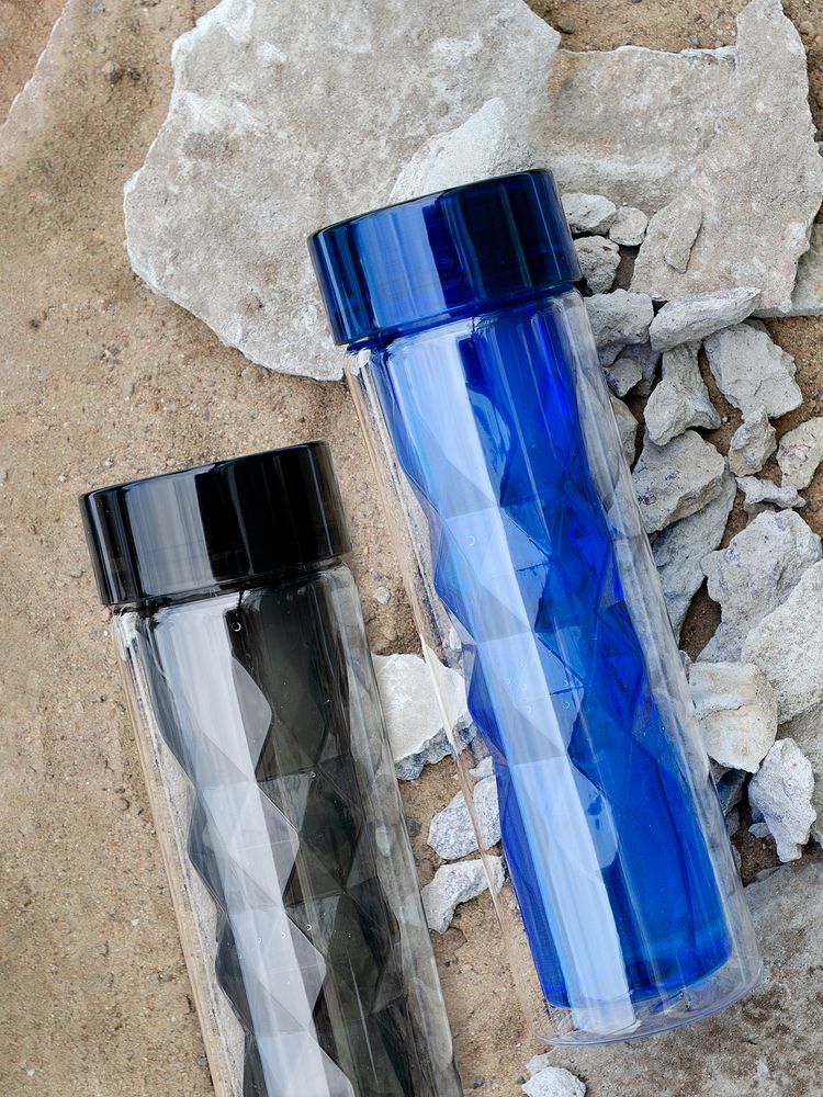 Бутылка для воды Gems Black Morion, черный морион / Миниатюра WWW (1000)