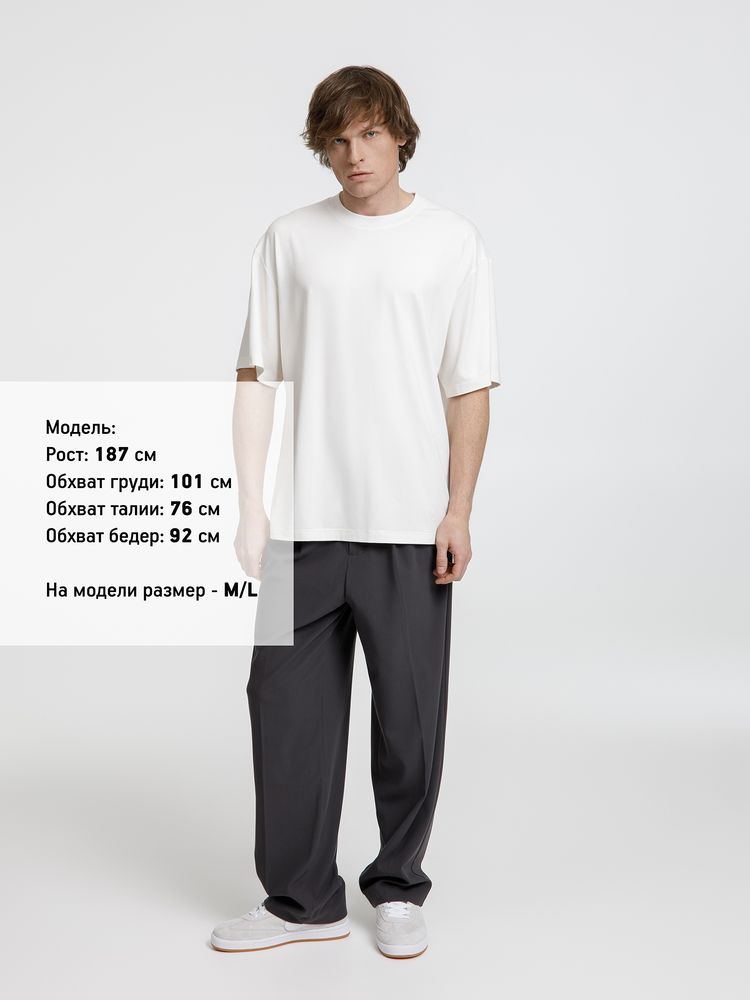 Футболка оверсайз унисекс Lavinia, белая / Миниатюра модельного (1000)