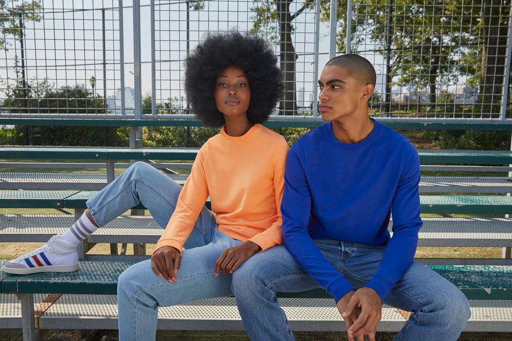 Свитшот женский Set In, черный / Миниатюра WWW (1000)